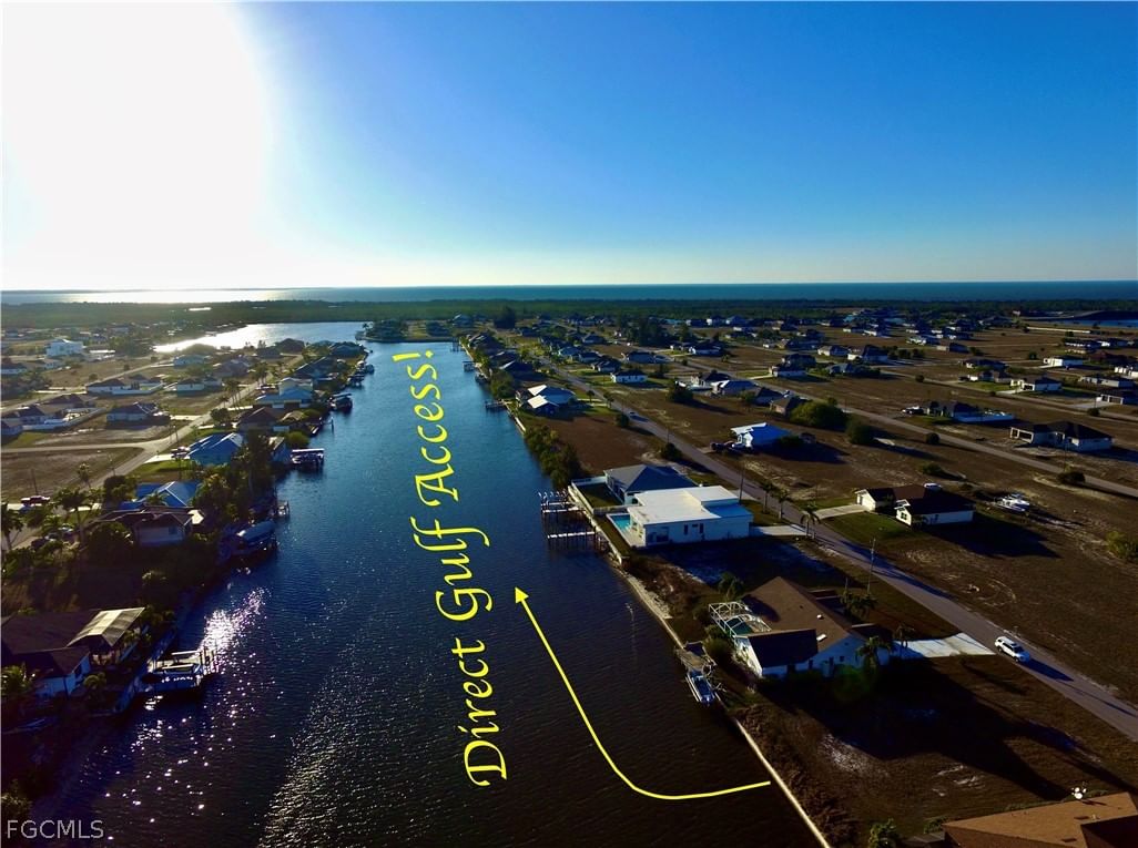 4216 NW 33rd Lane, Cape Coral, FL 33993 photo 3
