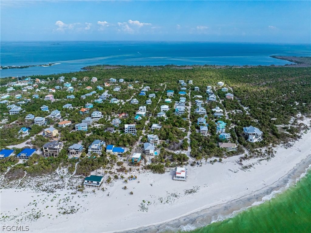 516 Longboat Circle, Captiva, FL 33924