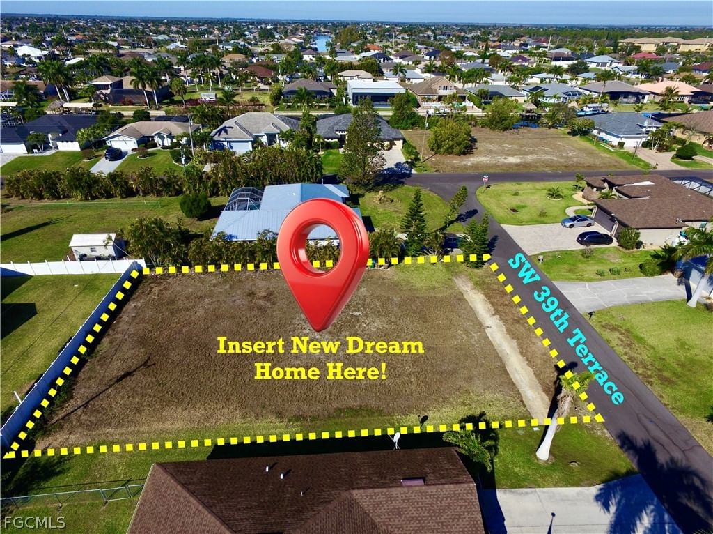 1910 SW 39th Terrace, Cape Coral, FL 33914 photo 2