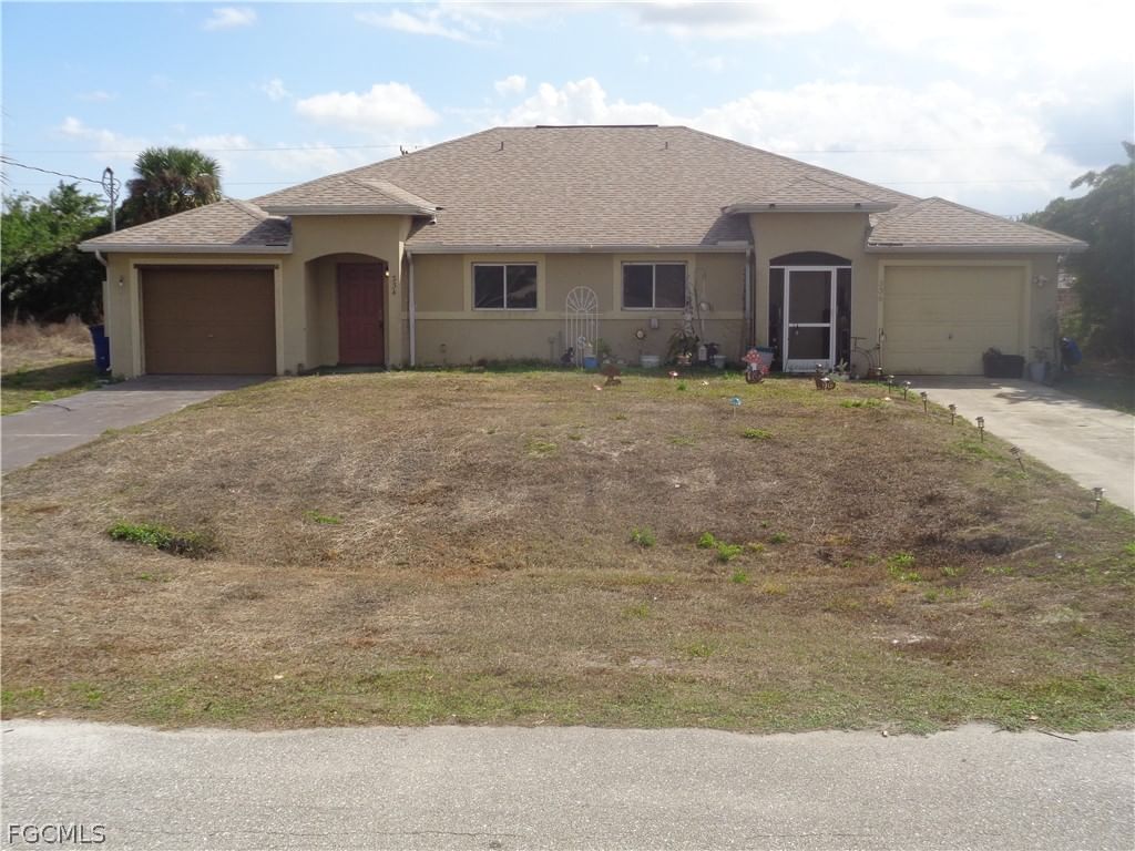 334/336 Poplar Street, Lehigh Acres, FL 33974 photo 2