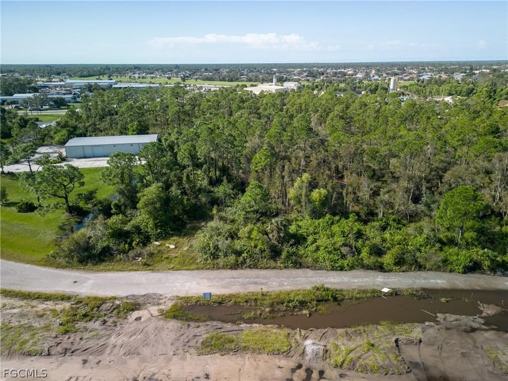 10271 Pheasant Boulevard, Punta Gorda, FL 33950 photo 4