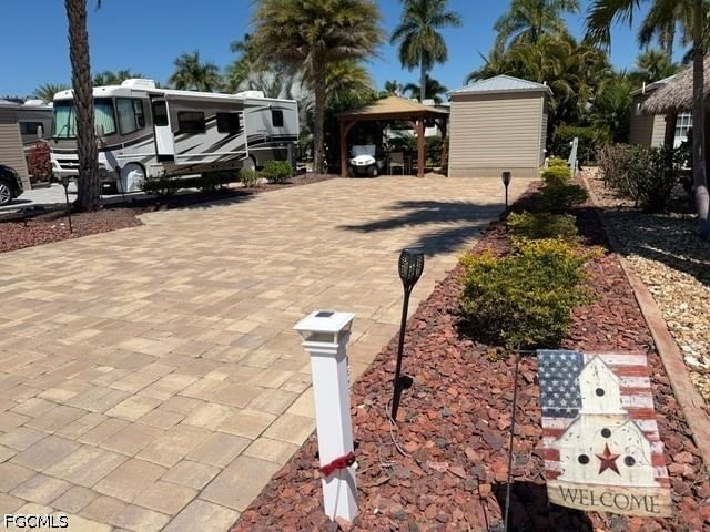 10325 Fire Flag Trail, Fort Myers, FL 33905 photo 2