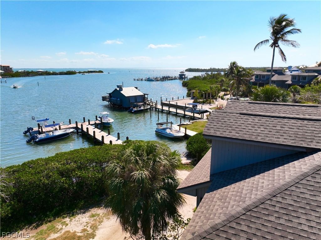 370 Townhouse Lane #66, Upper Captiva, FL 33924 photo 2