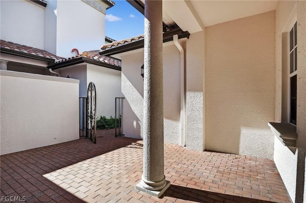 3735 Montreux Lane #Bldg 4-102, Naples, FL 34114 photo 3