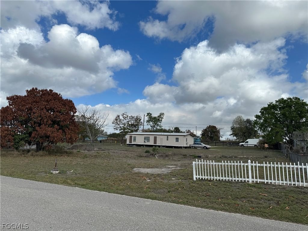 108 Anderson Street, Lake Placid, FL 33852 photo 2