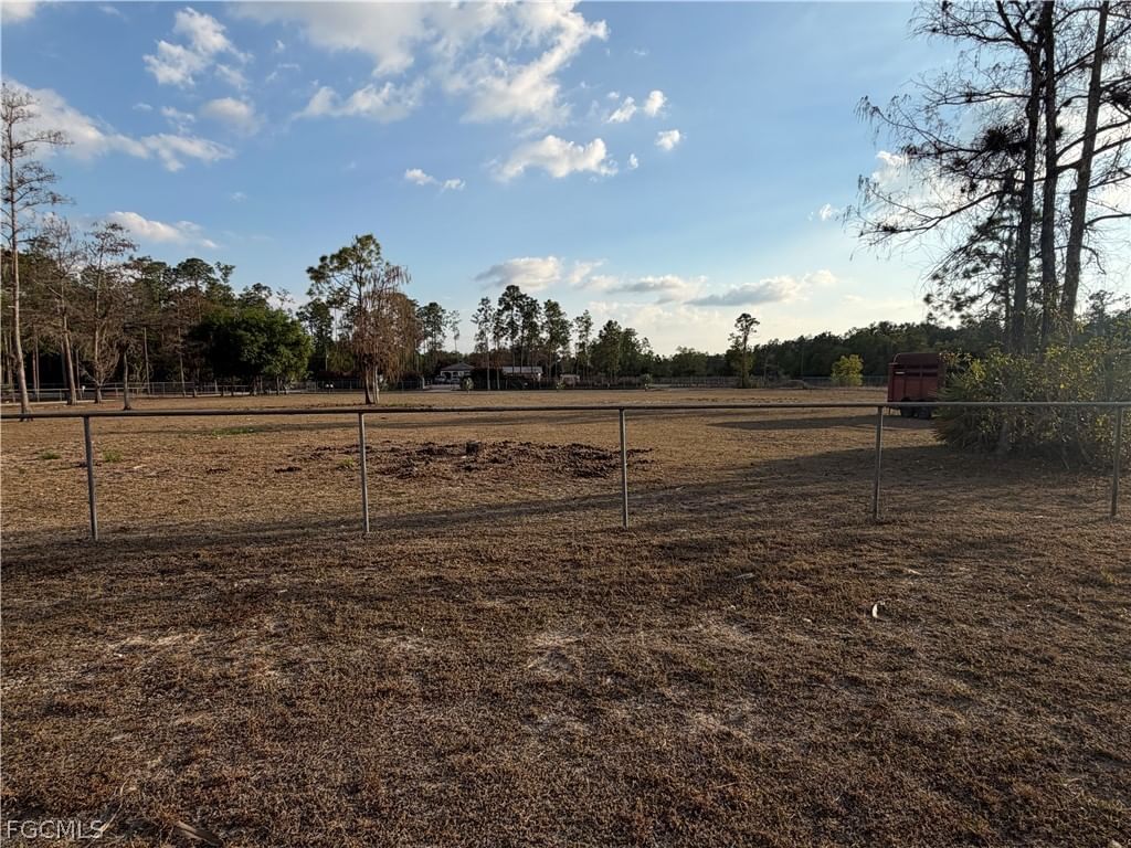 3931 2nd Avenue SE, Naples, FL 34117 photo 2