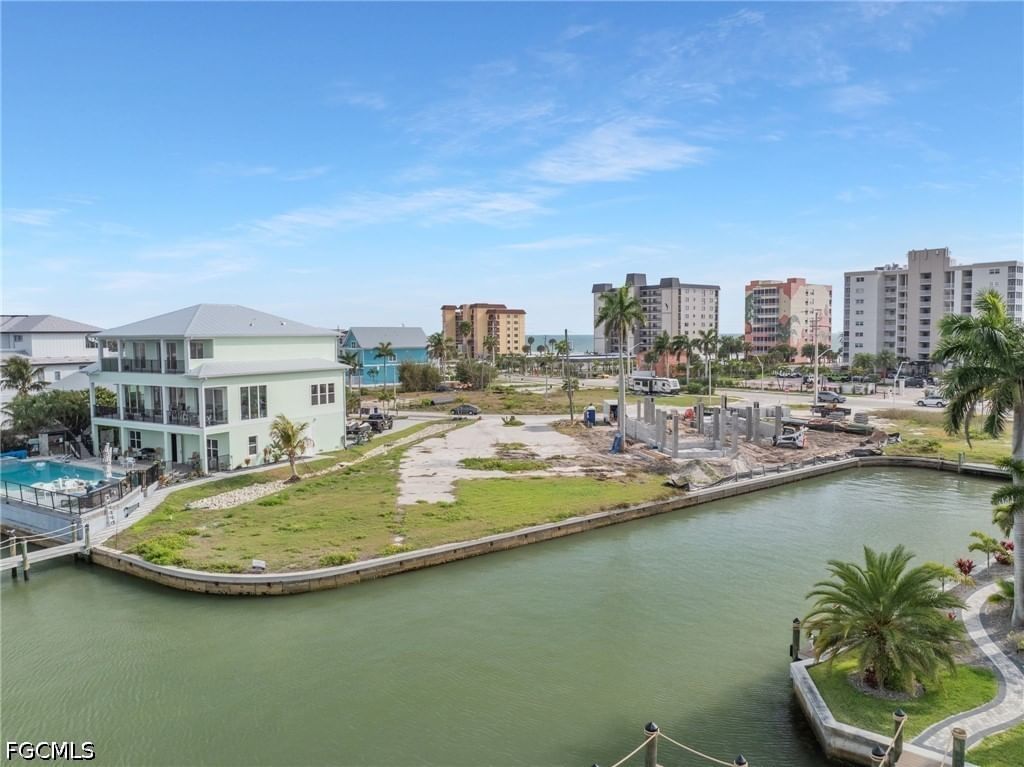 507 Carlos Circle, Fort Myers Beach, FL 33931 photo 4