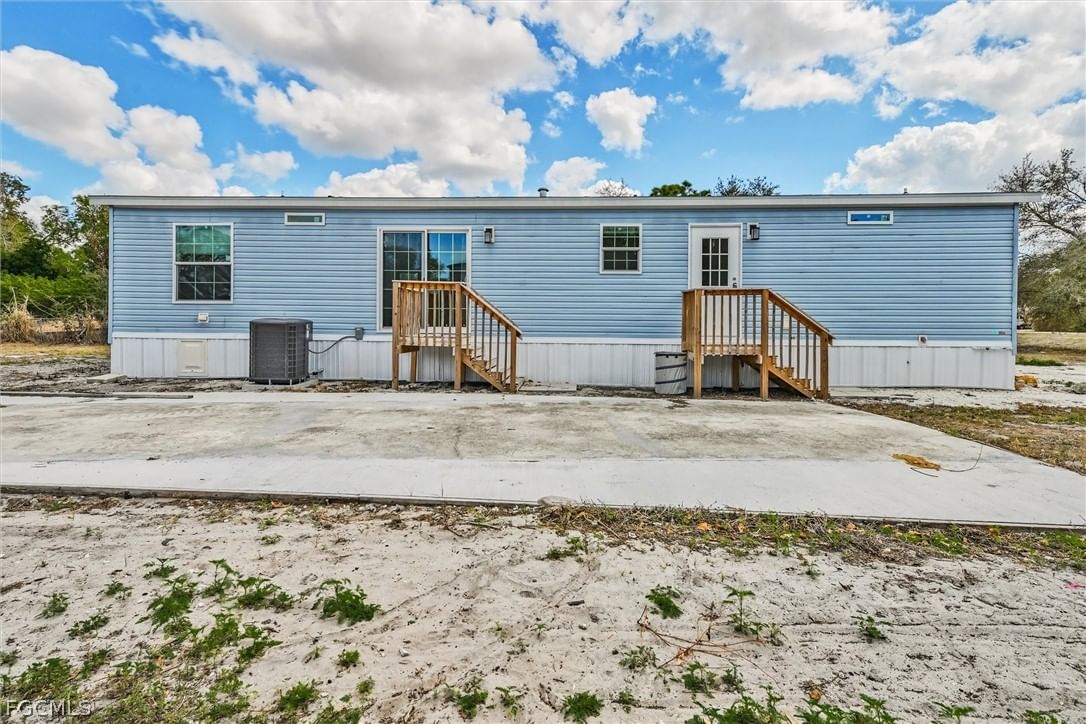 1770 Tucker Lane, North Fort Myers, FL 33917 photo 4