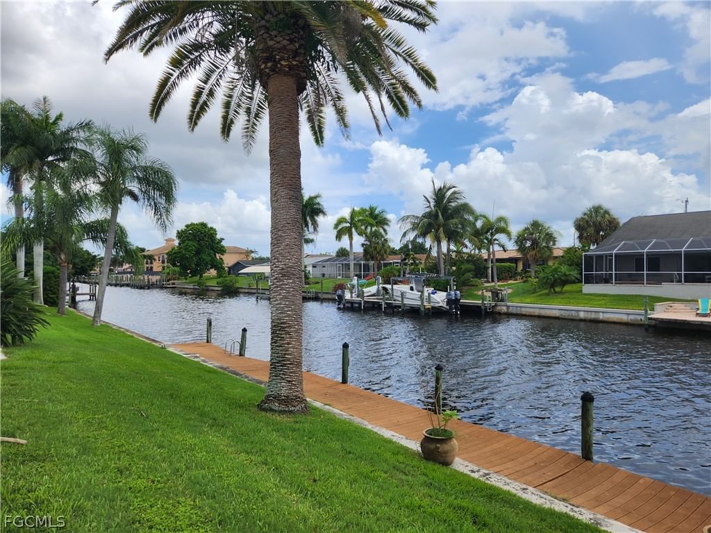 1220 SE 40th Street #6, Cape Coral, FL 33904 photo 2