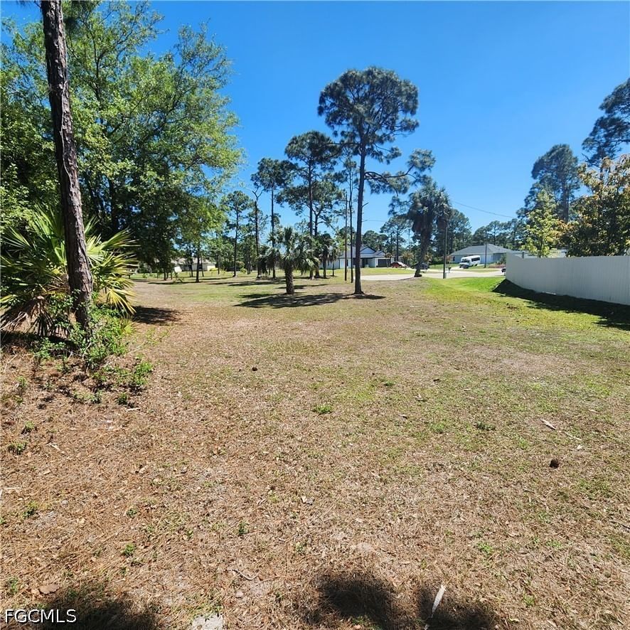 624 Beverly Place, Lehigh Acres, FL 33974 photo 5