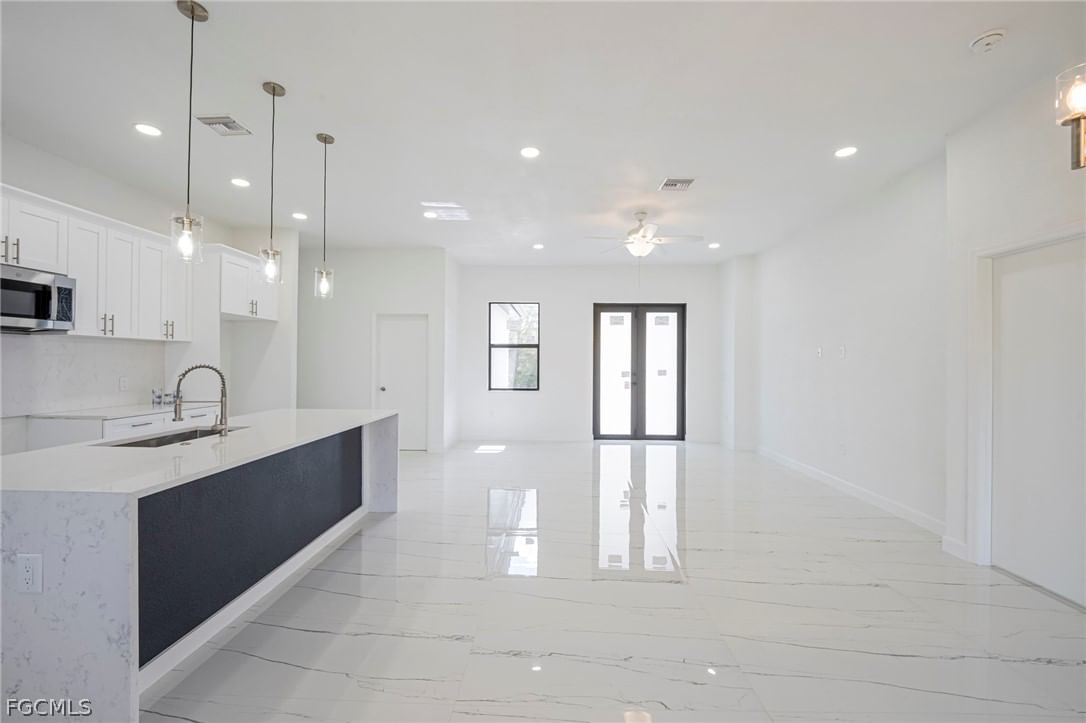2604 73rd Street W, Lehigh Acres, FL 33971 photo 5