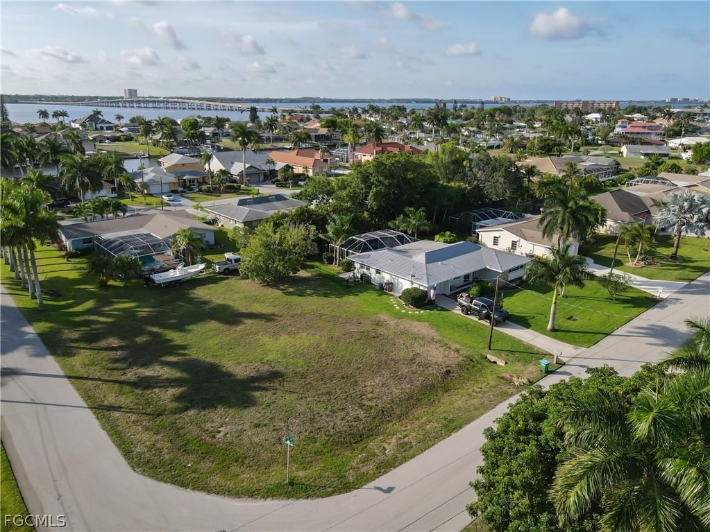 4403 SE 19th Avenue, Cape Coral, FL 33904 photo 5