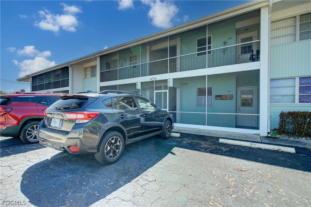 402 SE 42nd Terrace #3, Cape Coral, FL 33904 photo 4