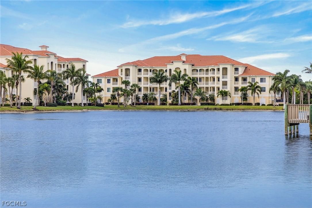 20011 Sanibel View Circle #206, Fort Myers, FL 33908 photo 2