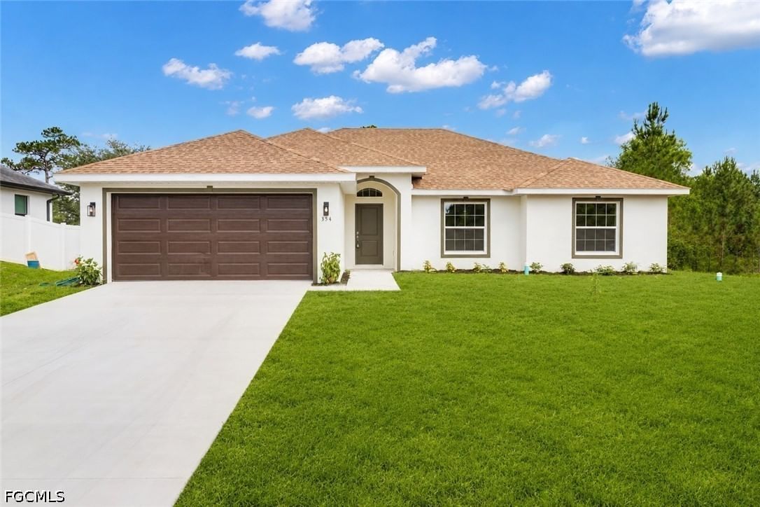 354 Hermosa Avenue, Lehigh Acres, FL 33974