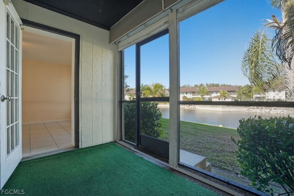 5369 Treetops Drive #M102, Naples, FL 34113 photo 2
