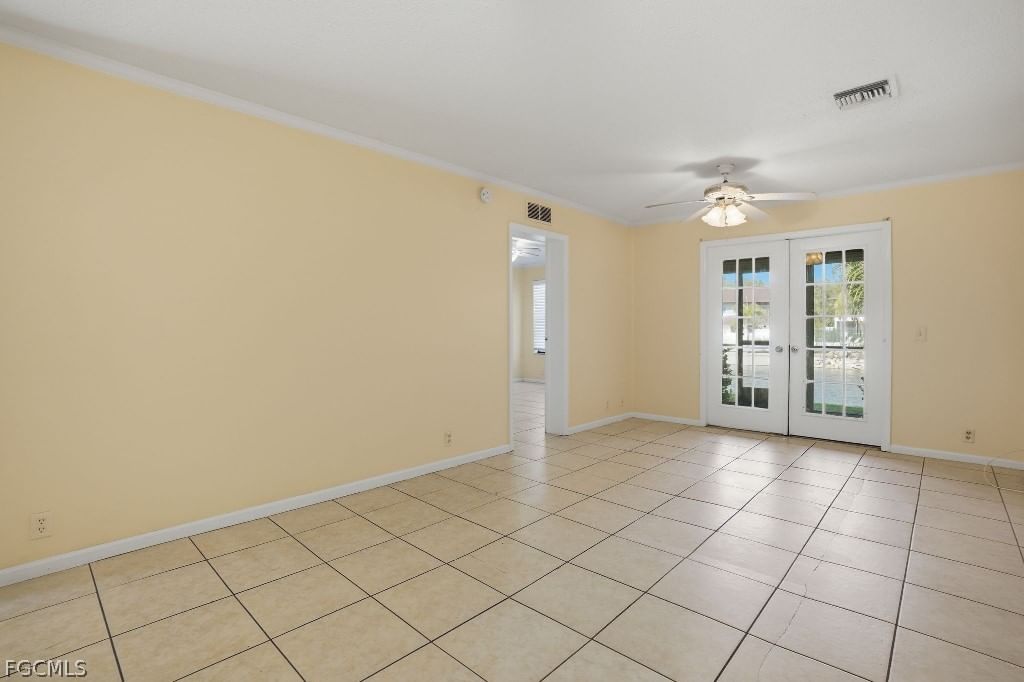 5369 Treetops Drive #M102, Naples, FL 34113 photo 5
