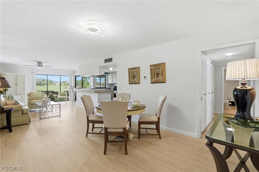 5585 Trailwinds Drive #314, Fort Myers, FL 33907 photo 2