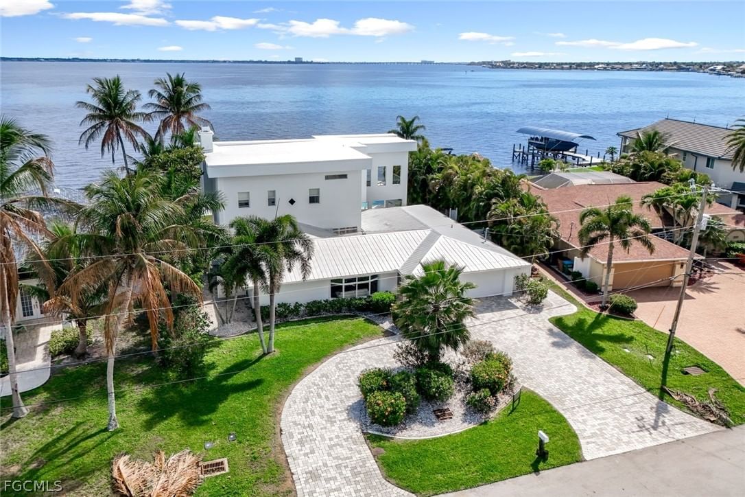 2302 SE 28th Street, Cape Coral, FL 33904 photo 3