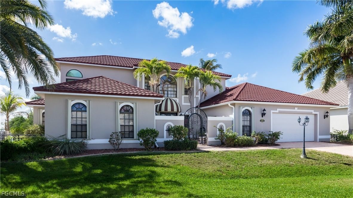 2374 Coral Point Drive, Cape Coral, FL 33990 photo 2