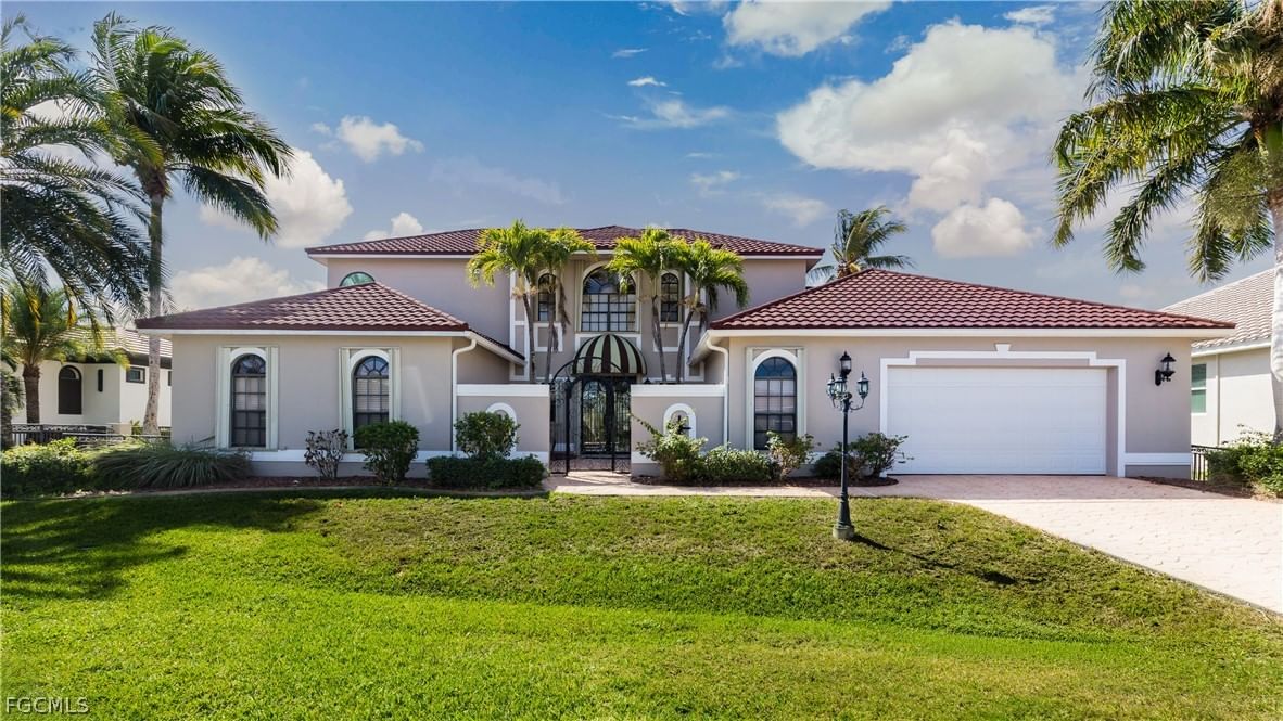 2374 Coral Point Drive, Cape Coral, FL 33990 photo 3