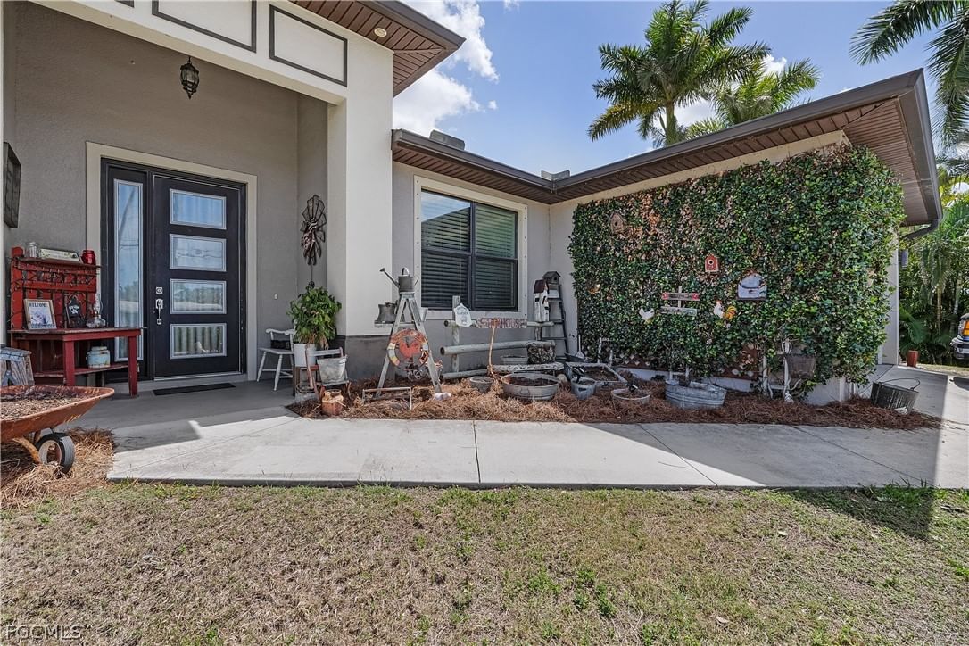 14661 Martin Drive, Fort Myers, FL 33908 photo 3