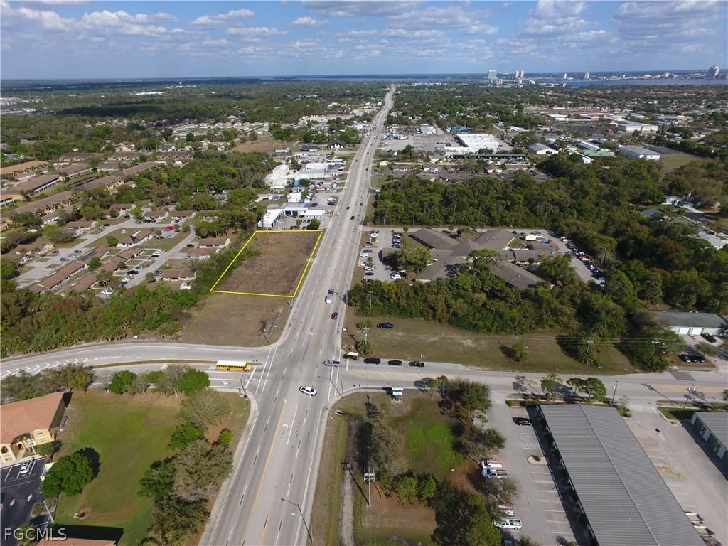 1012 - 1020 Pondella Road, North Fort Myers, FL 33903 photo 2