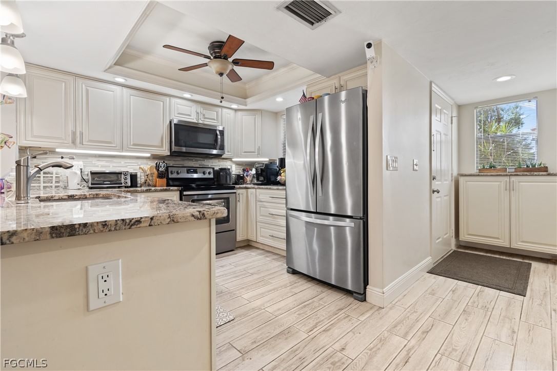 15041 Paddle Creek Drive #102, Fort Myers, FL 33919 photo 2