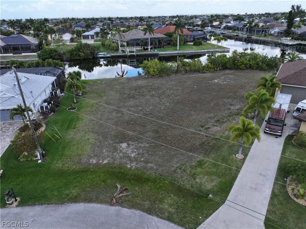 2801 SW 34th Terrace, Cape Coral, FL 33914 photo 4