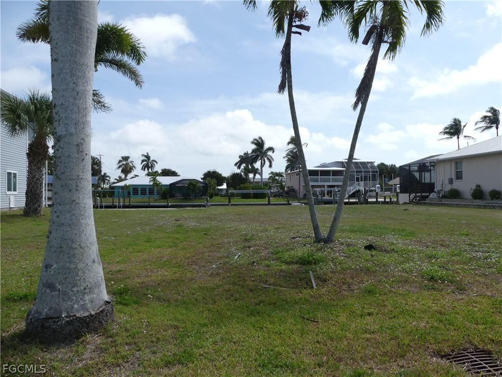 2224 Date Street, St James City, FL 33956 photo 3