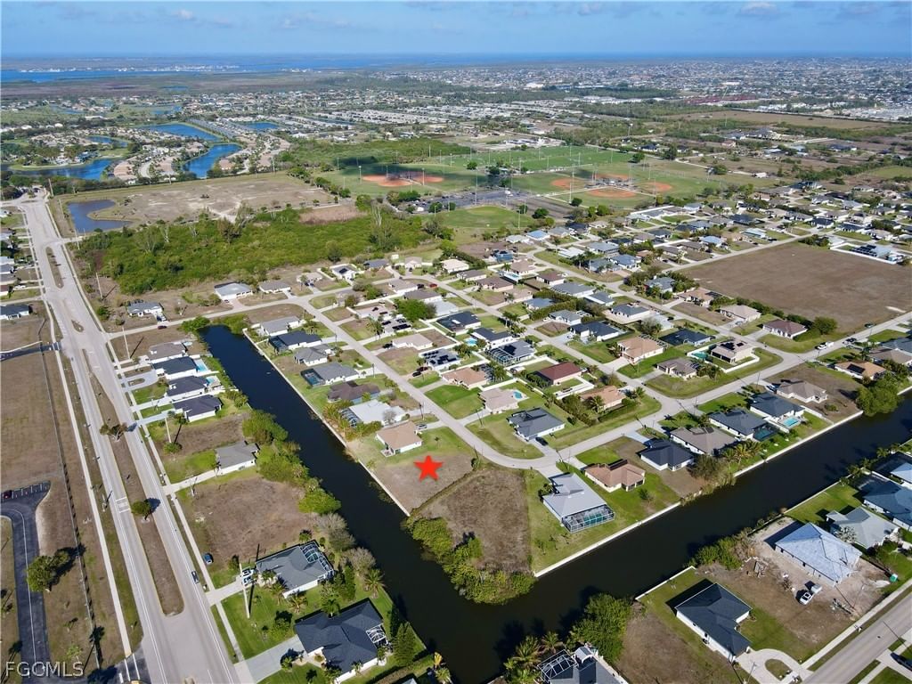 2102 SW 15 Terrace, Cape Coral, FL 33991 photo 4