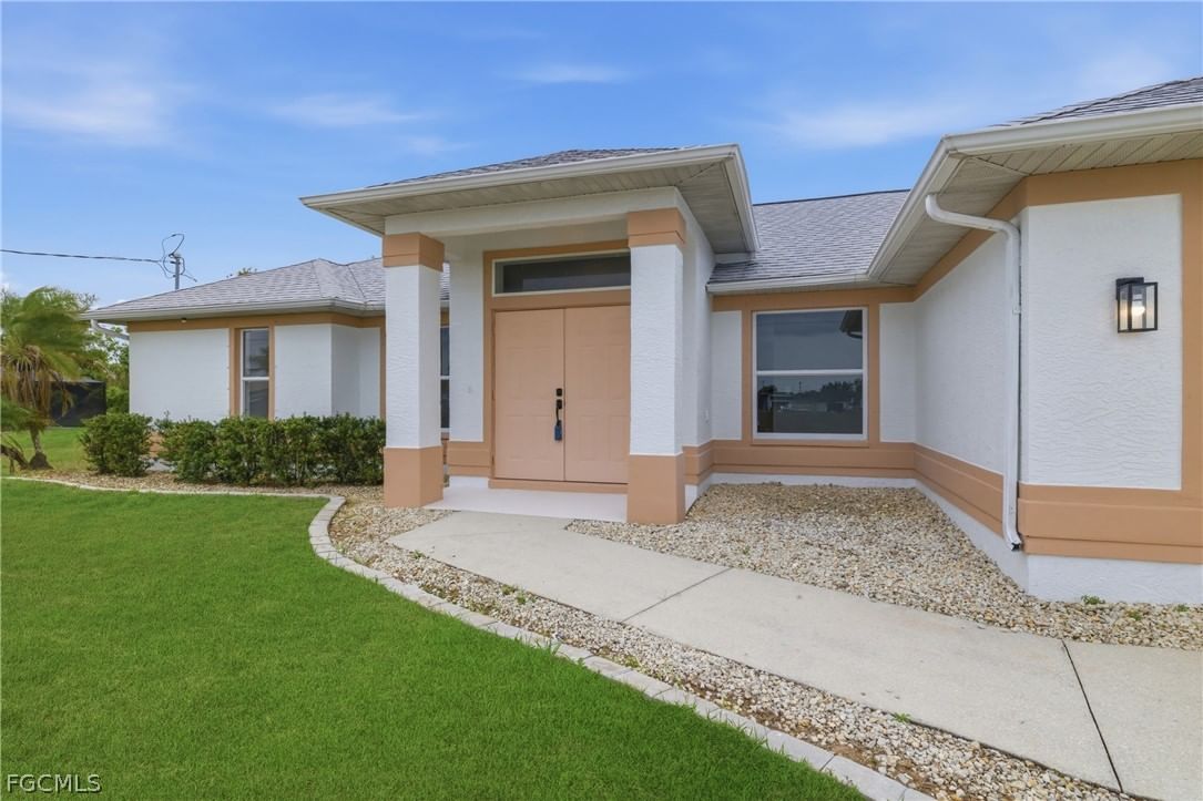 614 SW 1st Street, Cape Coral, FL 33991 photo 3