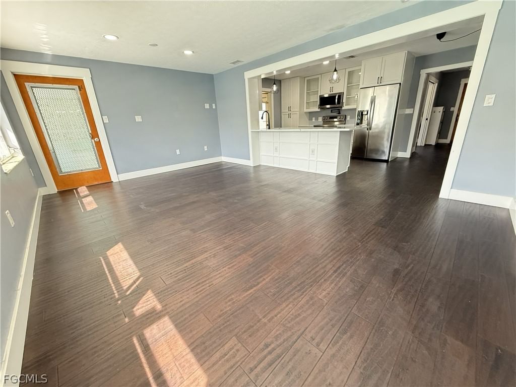 1534 Ricardo Avenue, Fort Myers, FL 33901 photo 4
