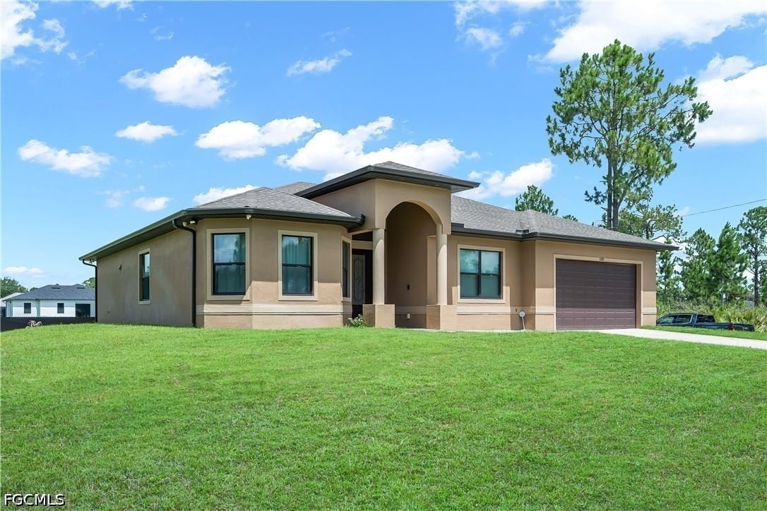 1105 James Avenue, Lehigh Acres, FL 33936 photo 2