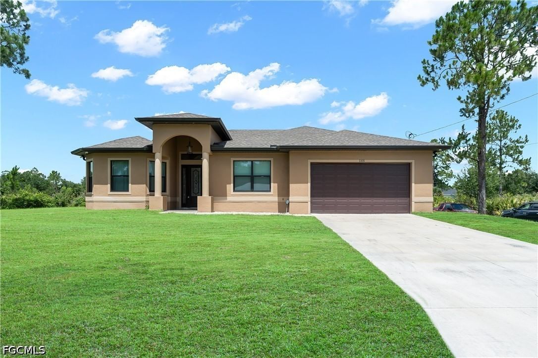 1105 James Avenue, Lehigh Acres, FL 33936 photo 4