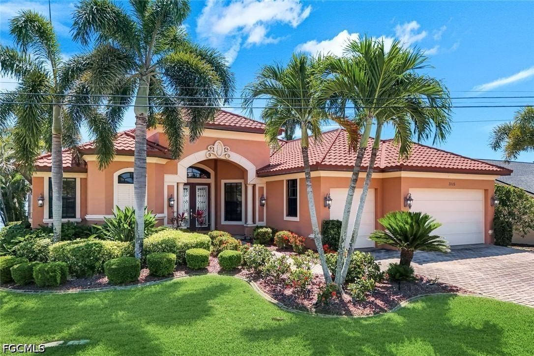 3115 SE 22nd Place, Cape Coral, FL 33904 photo 2