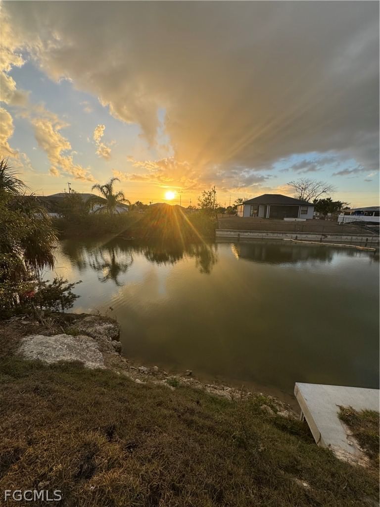1020 NE 1 Place, Cape Coral, FL 33909 photo 4