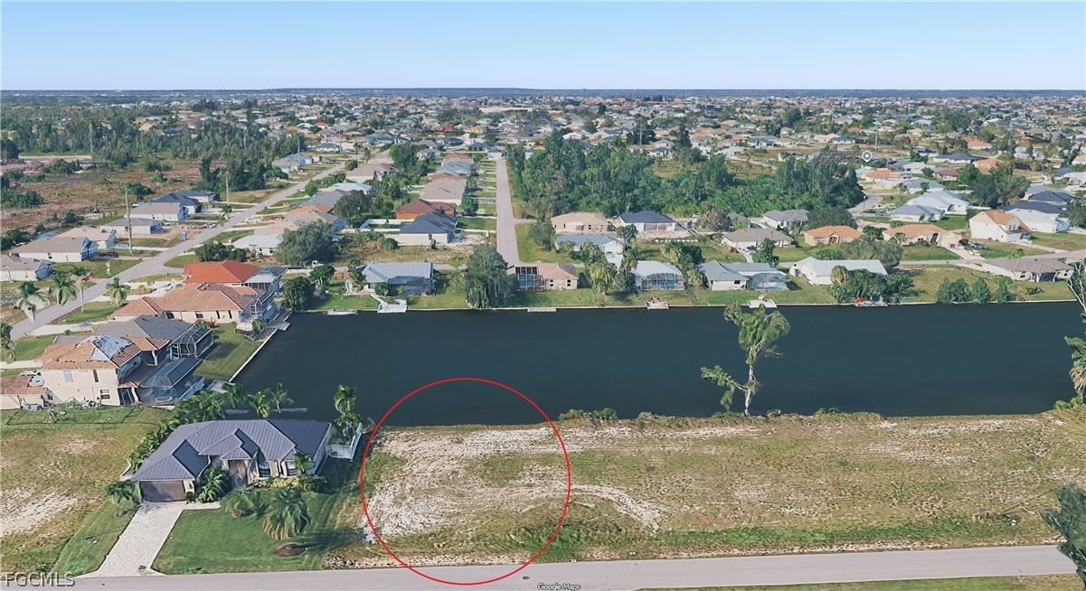 314 SW 21st Avenue, Cape Coral, FL 33991 photo 4