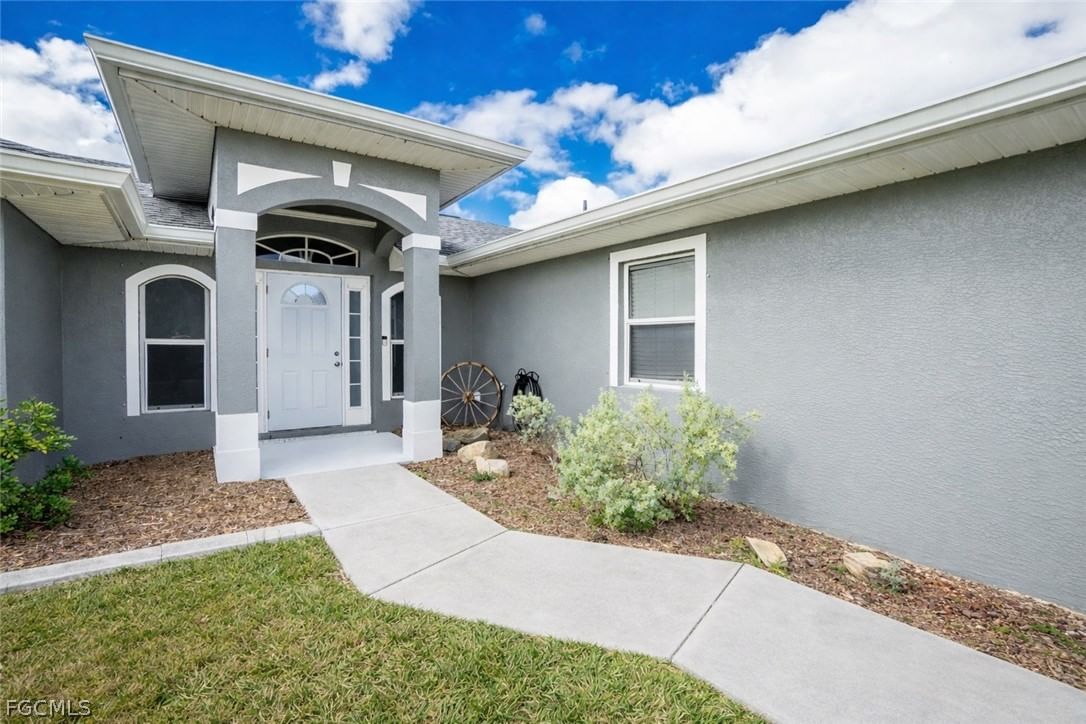 228 NW 29th Avenue, Cape Coral, FL 33993 photo 2