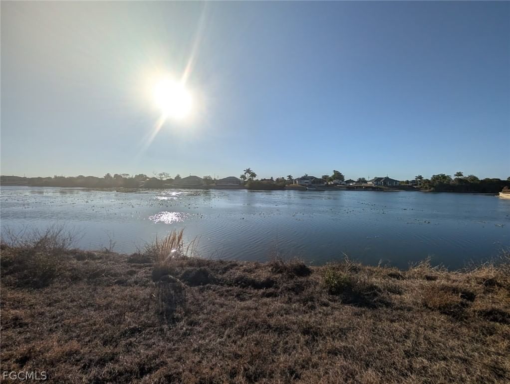 1810 NE 24th Avenue, Cape Coral, FL 33909 photo 2