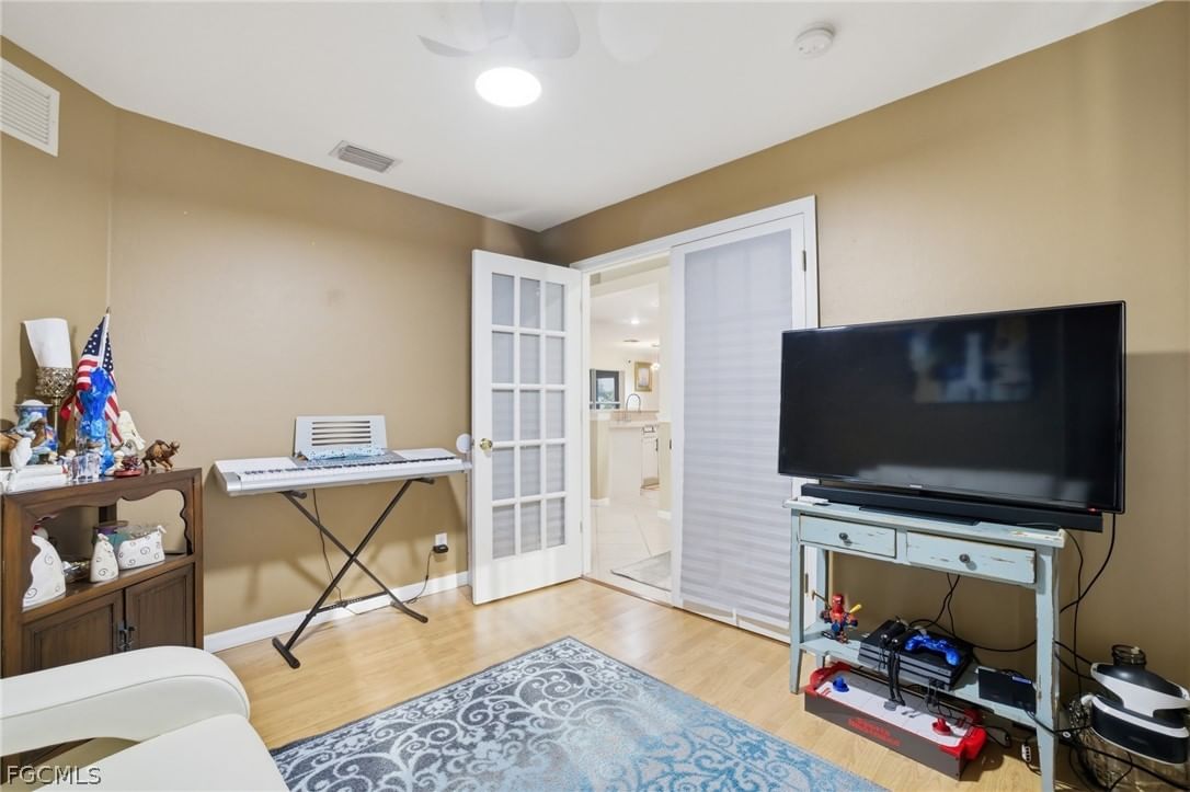 1112 SW 9th Court, Cape Coral, FL 33991 photo 5
