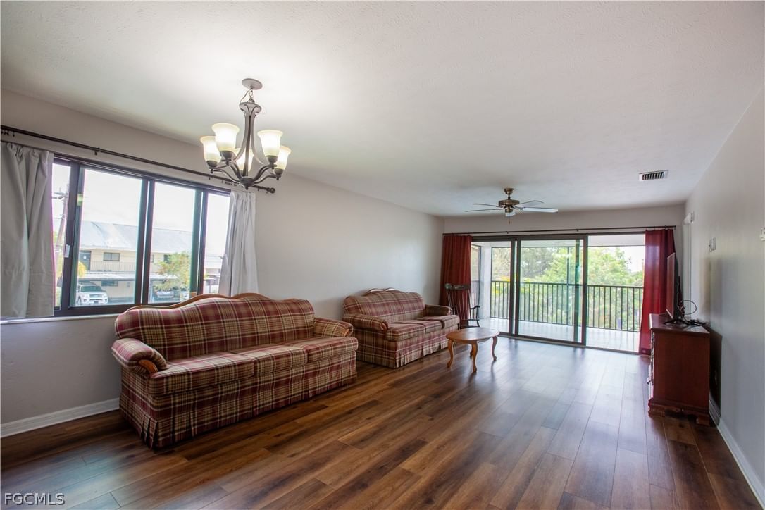 232 Cape Coral Parkway E #201, Cape Coral, FL 33904 photo 3