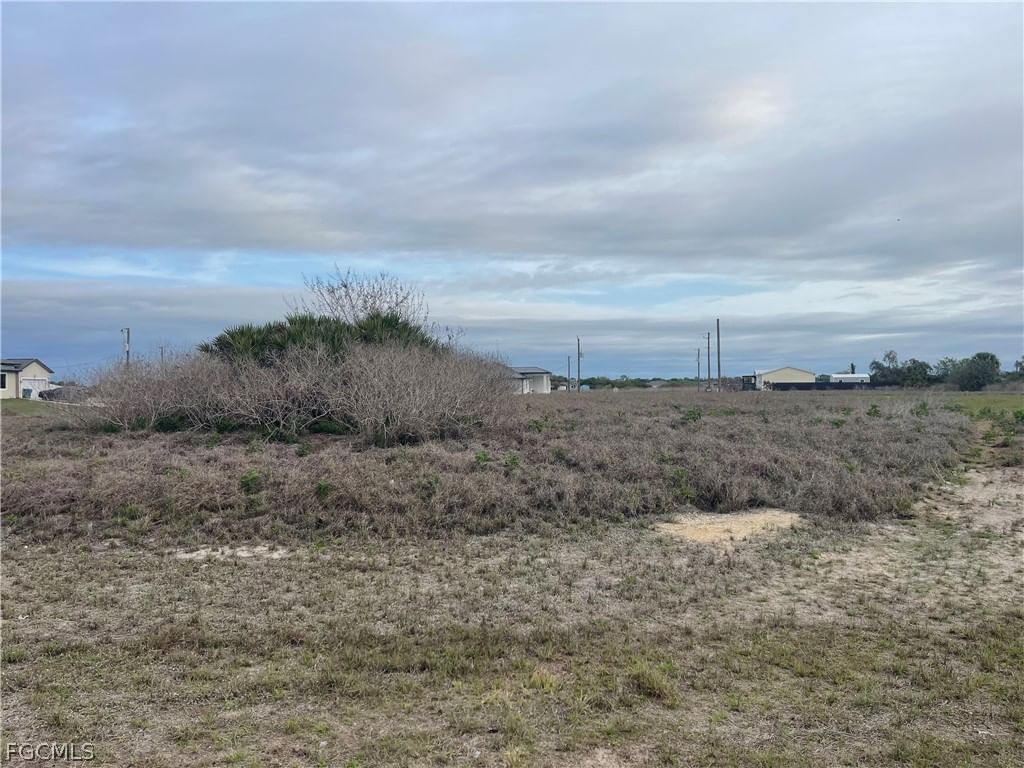 7002 Lotus Court, Labelle, FL 33935 photo 2