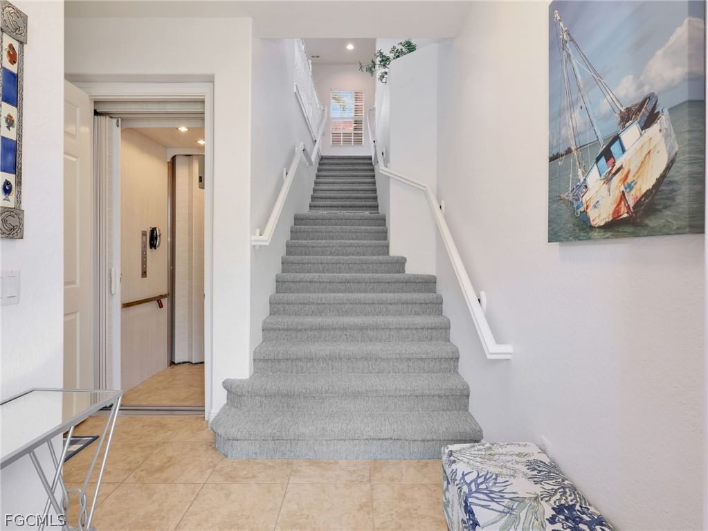 6422 Legacy Circle #704, Naples, FL 34113 photo 2