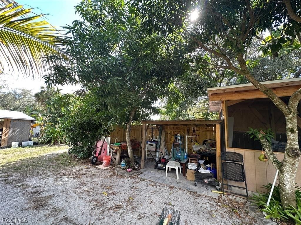 9320 Buckingham Road, Fort Myers, FL 33905 photo 3