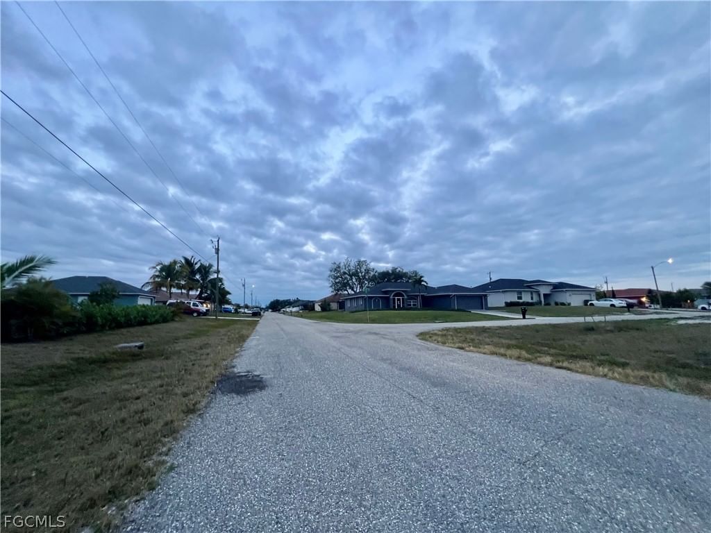 1903 NE 10th Avenue, Cape Coral, FL 33909 photo 2