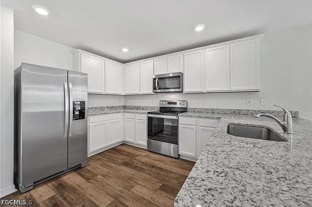 852 Franklin Court, Immokalee, FL 34142 photo 3
