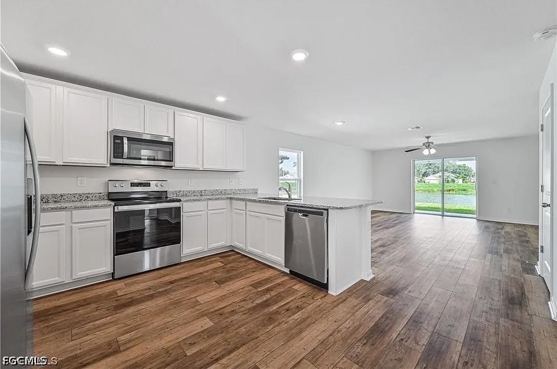 852 Franklin Court, Immokalee, FL 34142 photo 4