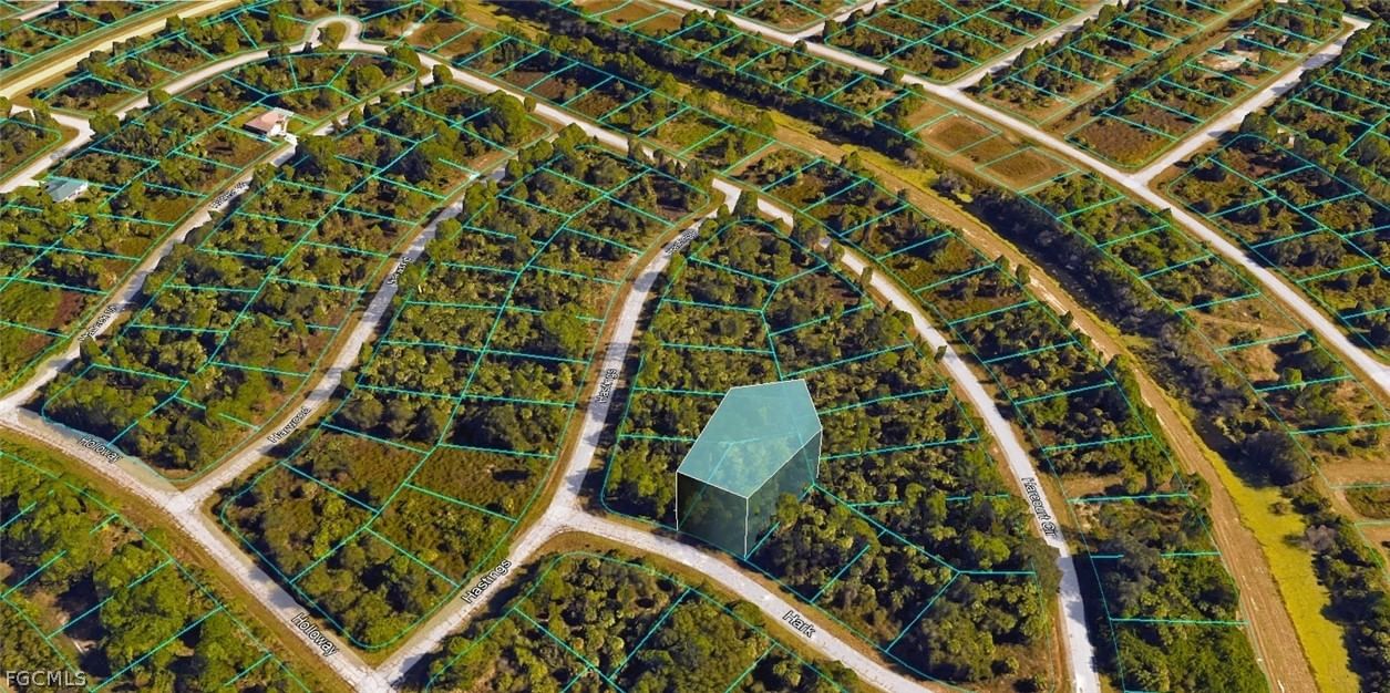 Hark Place, North Port, FL 34288