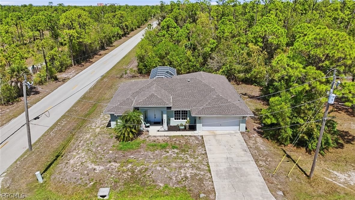 3941 NW 42nd Lane, Cape Coral, FL 33993 photo 2